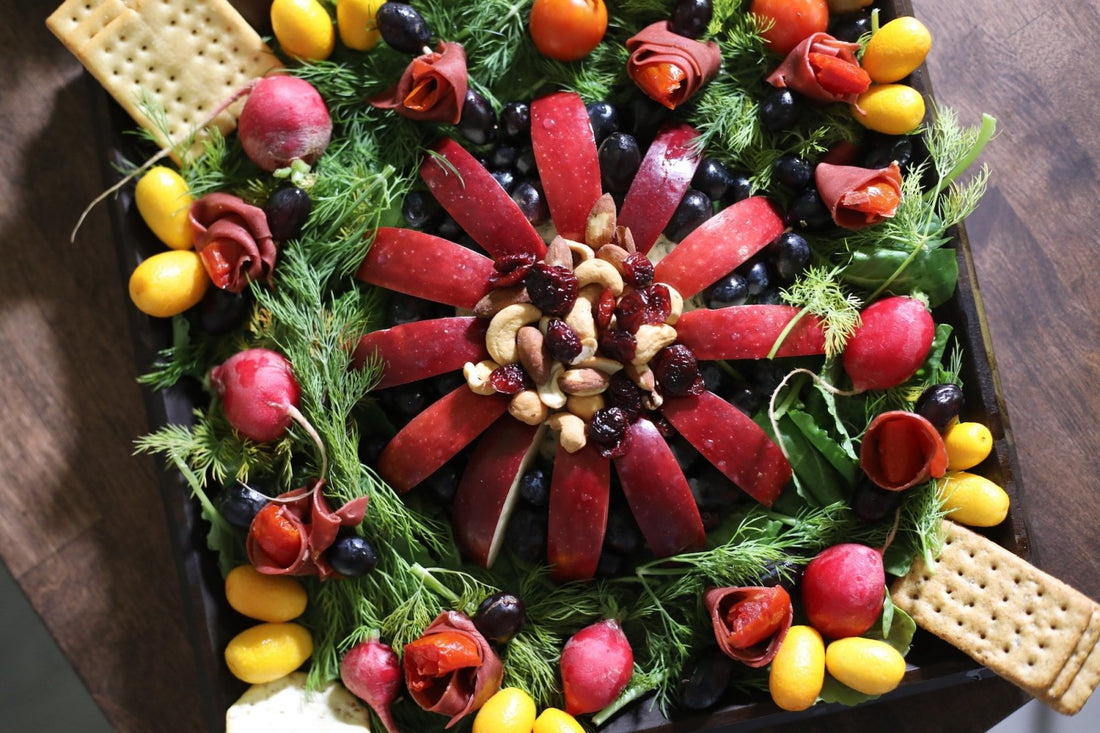 I Made A "Wreath" Finger Salad! | Sweetduetchocolate
